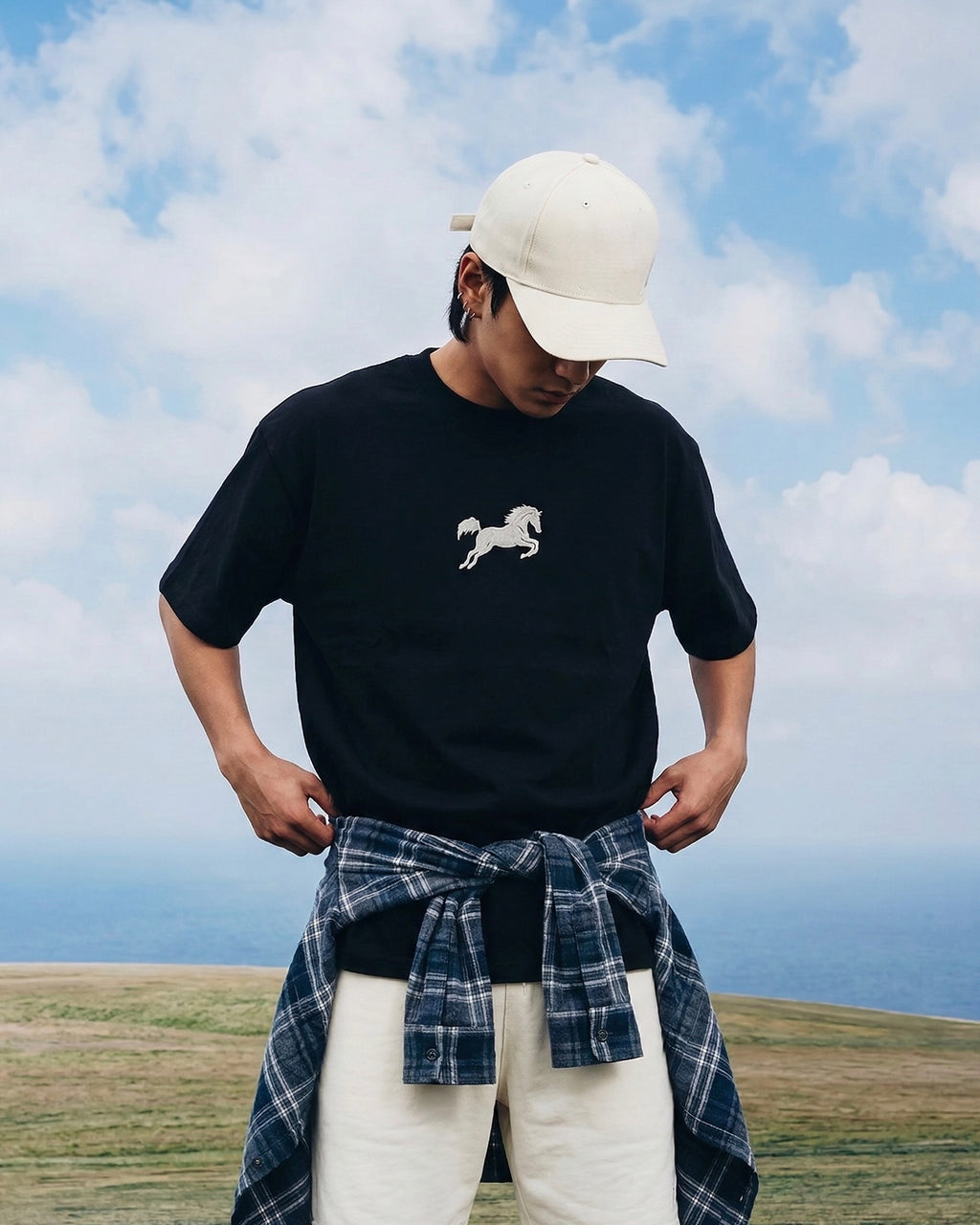 BLACK OVERSIZED T-SHIRT