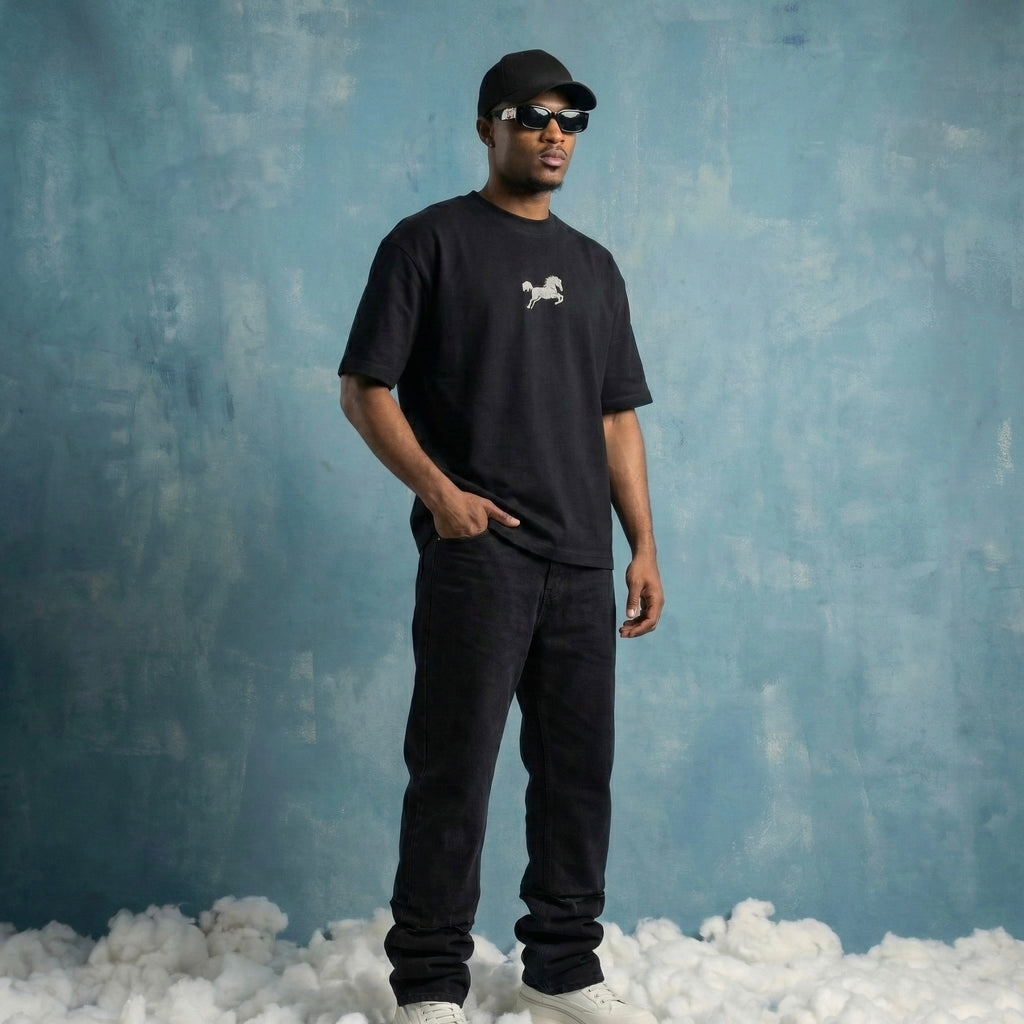 BLACK OVERSIZED T-SHIRT